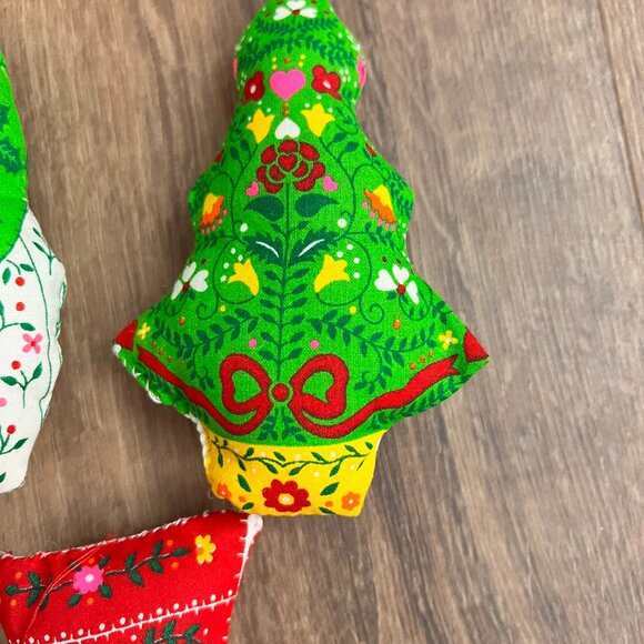 Vintage Scandinavian Folk Christmas Ornaments Handmade 70's Cottage Core (5) - Picture 5 of 9